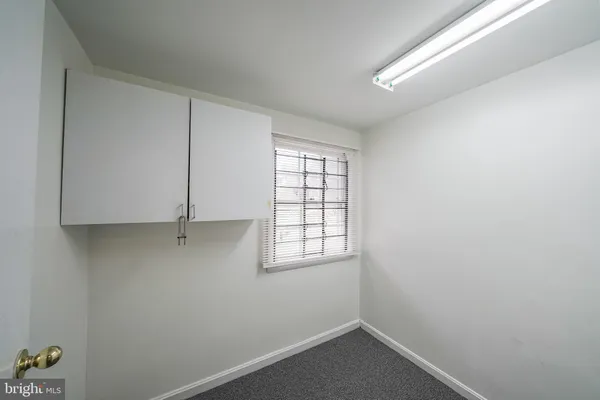 $3,195 | 4912 Adrian Street, Rockville, MD 20853