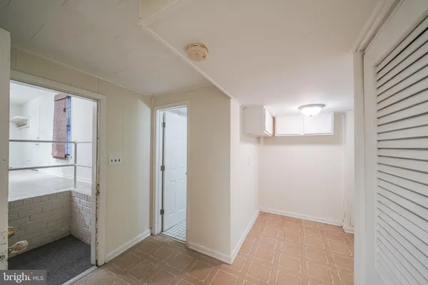 $3,195 | 4912 Adrian Street, Rockville, MD 20853