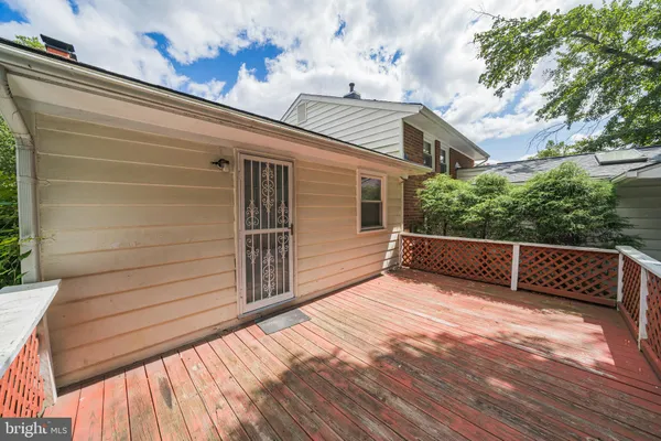 $3,195 | 4912 Adrian Street, Rockville, MD 20853