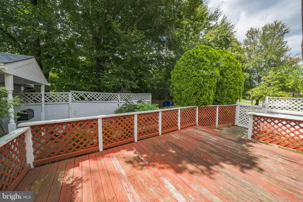 $3,195 | 4912 Adrian Street, Rockville, MD 20853