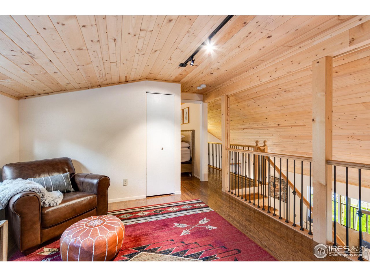 2786 Riverside Drive Lyons, CO 80540 - Photo 20 of 35