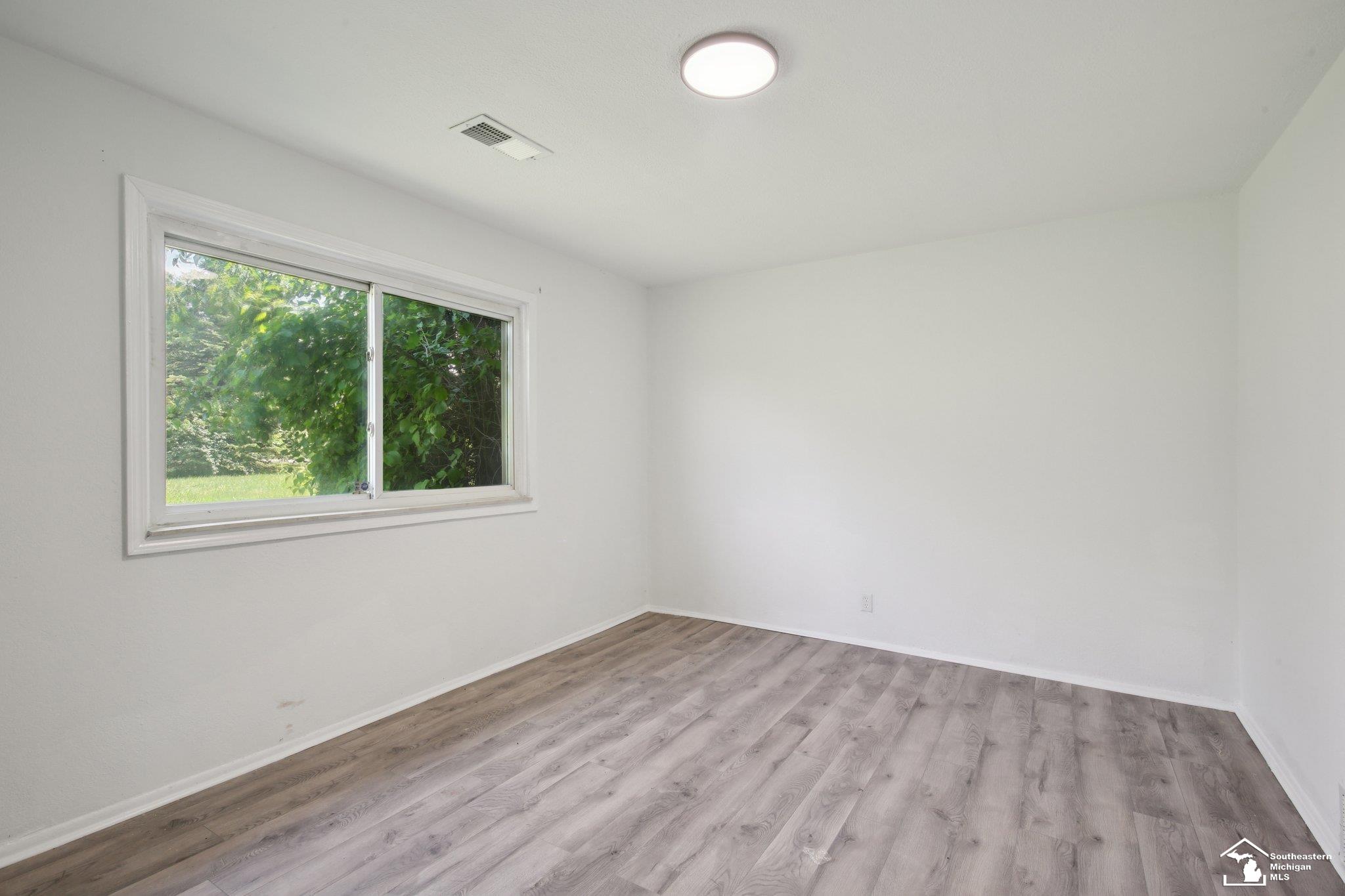 2131 Baldwin Road Monroe, MI 48162 - Photo 13 of 37