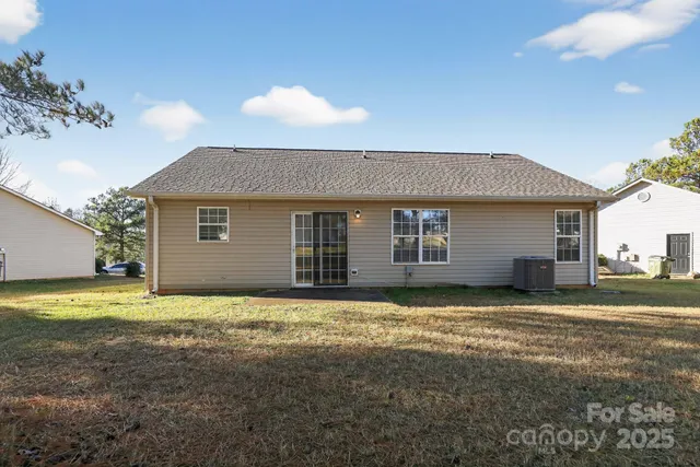 $194,900 | 615 Basil Court, Spartanburg, SC 29301