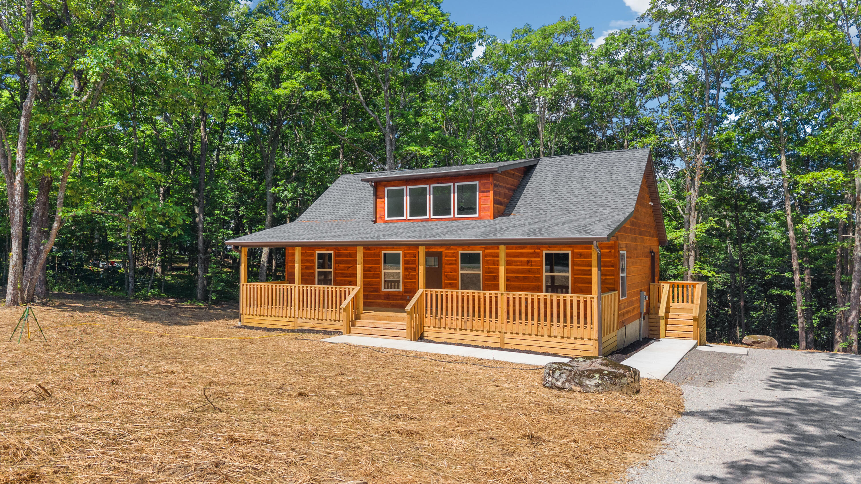 2377 Porch Rock Road Pikeville, TN 37367 - Photo 36 of 42 001