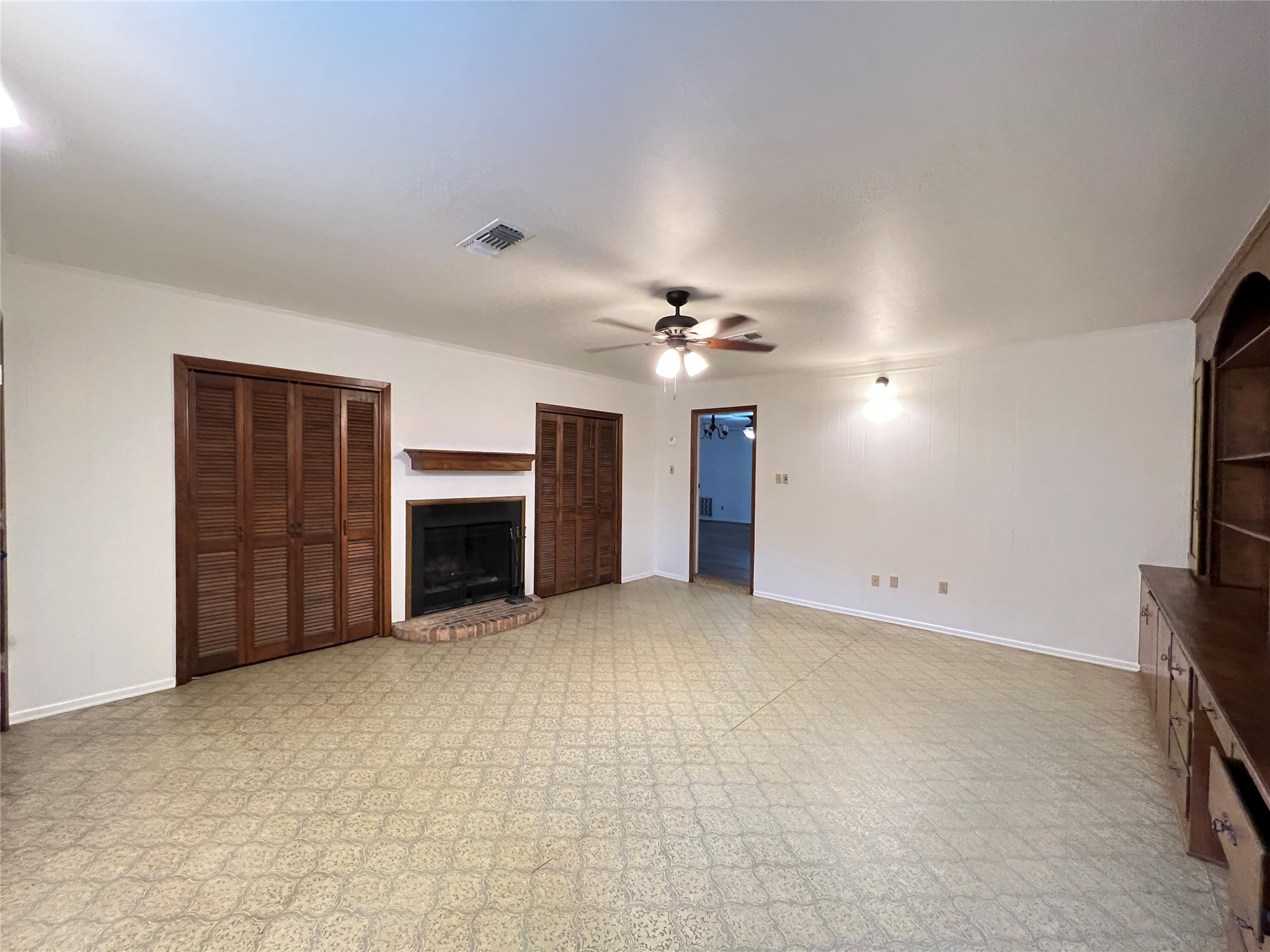 2232 Ripple Creek Drive Rosenberg, TX 77471 - Photo 14 of 30 View from front left corner of 2nd living room