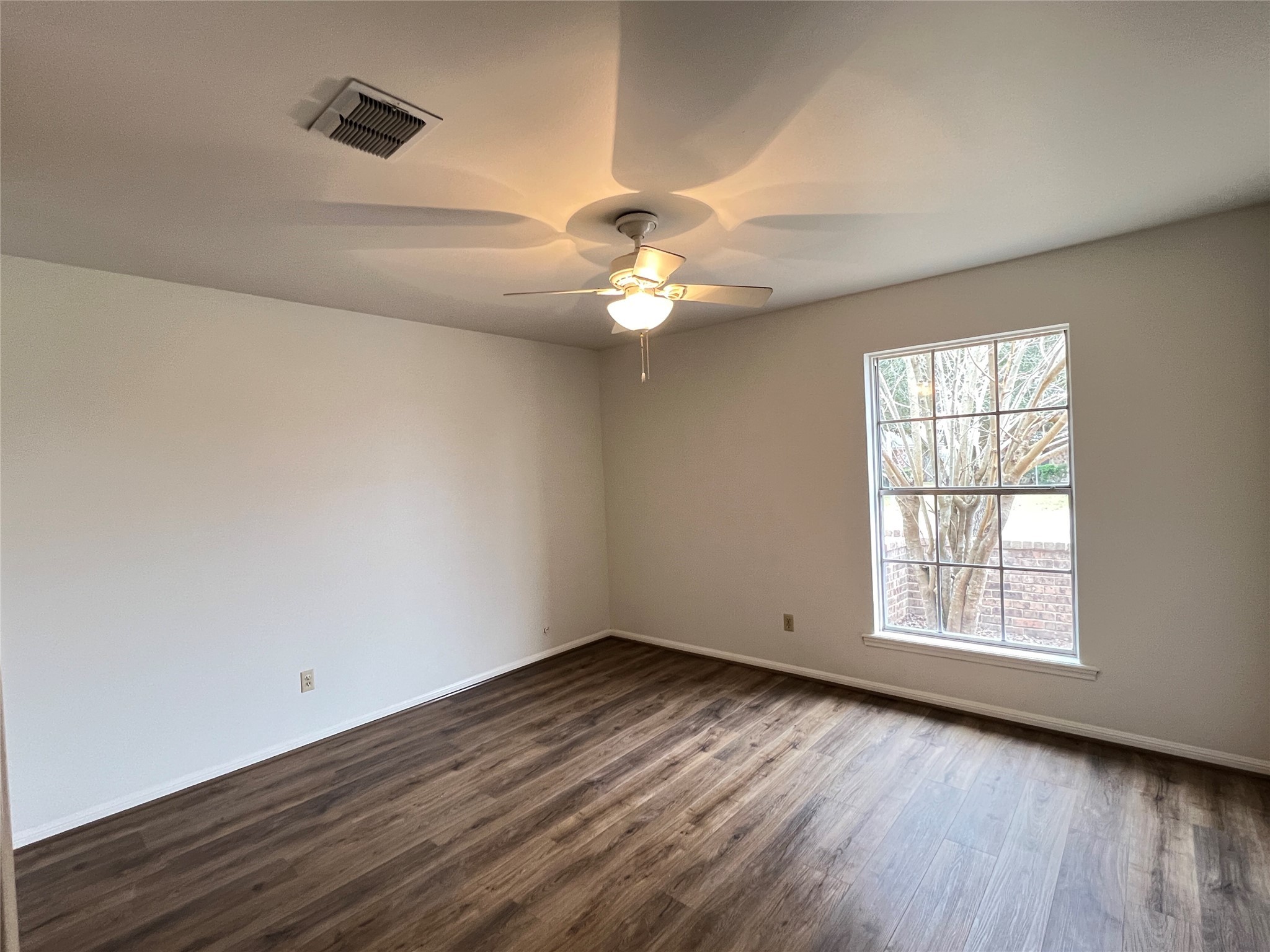 2232 Ripple Creek Drive Rosenberg, TX 77471 - Photo 16 of 30 Primary bedroom