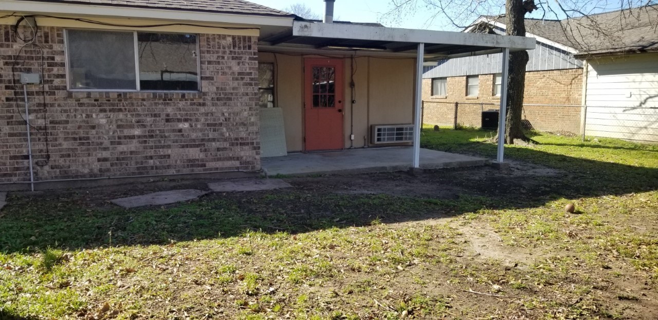 2232 Ripple Creek Drive Rosenberg, TX 77471 - Photo 29 of 30 View of enclosed porch.