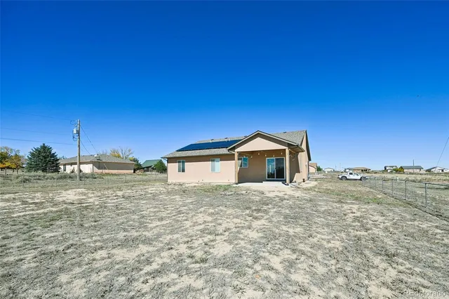 $2,400 | 1140 East Dove Creek Drive, Pueblo, CO 81007