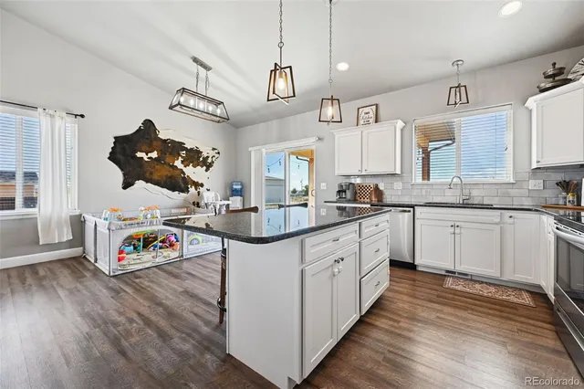 $2,400 | 1140 East Dove Creek Drive, Pueblo, CO 81007