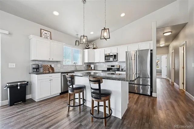 $2,400 | 1140 East Dove Creek Drive, Pueblo, CO 81007