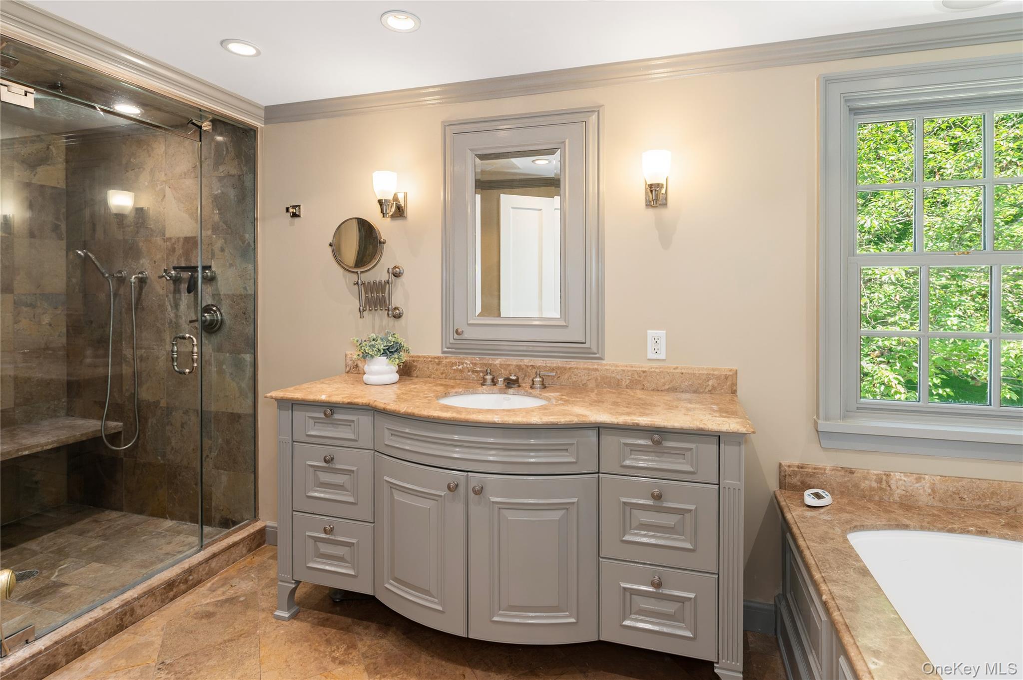 516 Pound Ridge Road Bedford, NY 10506 - Photo 26 of 46 Bathroom in Primary Suite