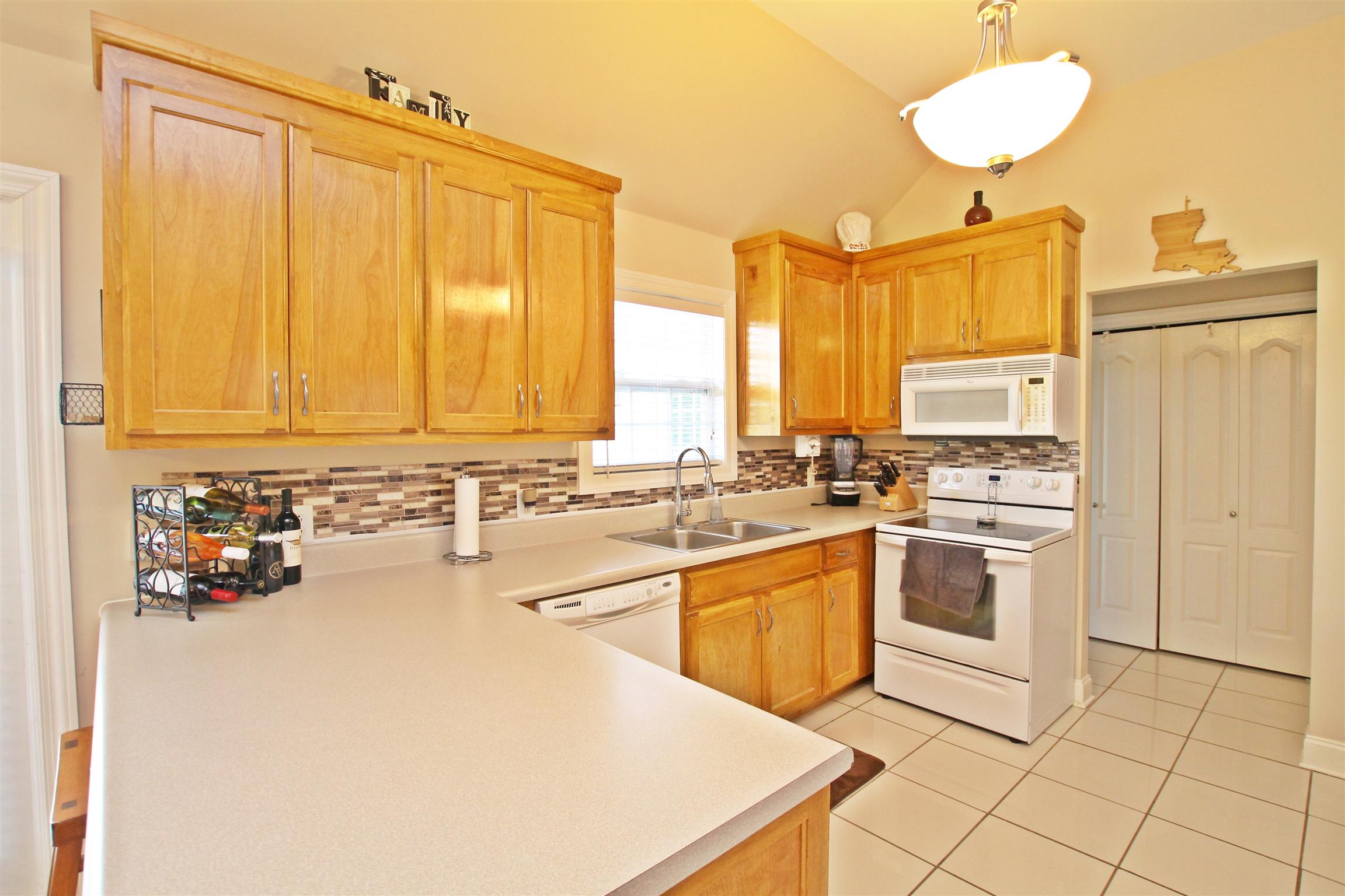 8854 Byrum Chapel Road Portland, TN 37148 - Photo 8 of 30 Gallery Image 8