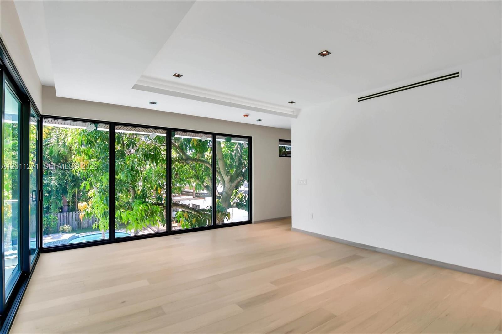 125 Southwest 29th Road Miami, FL 33129 - Photo 46 of 69