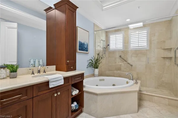 $2,395,000 | 625 5th Avenue South, Unit PH302, Naples, FL 34102