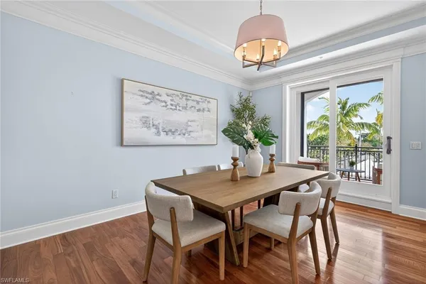 $2,395,000 | 625 5th Avenue South, Unit PH302, Naples, FL 34102