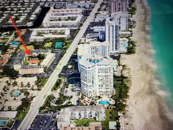 $2,500 | 1541 South Ocean Boulevard, Unit 318, Lauderdale-by-the-Sea, FL 33062