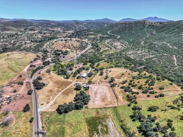 $2,990,000 | 24665 East Old Julian Highway, Ramona, CA 92065