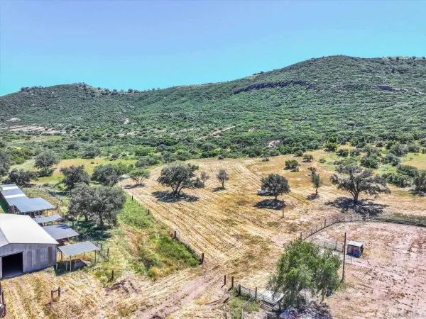 $2,990,000 | 24665 East Old Julian Highway, Ramona, CA 92065