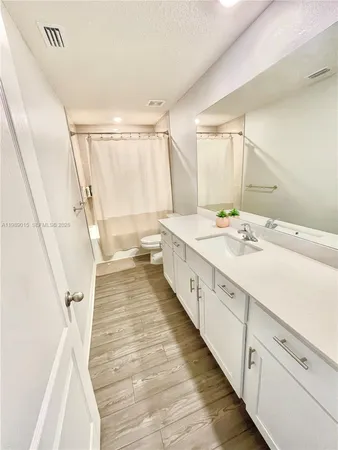 $3,500 | 3902 Southwest Brunswick Street, Unit 3902, Port St. Lucie, FL 34953