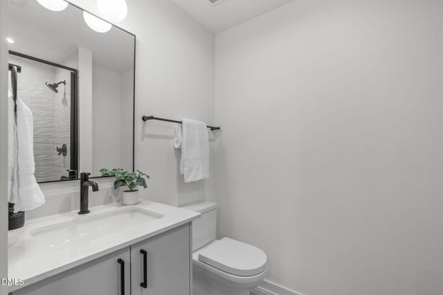 $1,345,000 | 1307 Chamblee Hl Court, Raleigh, NC 27608