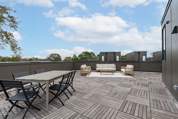 $1,345,000 | 1307 Chamblee Hl Court, Raleigh, NC 27608