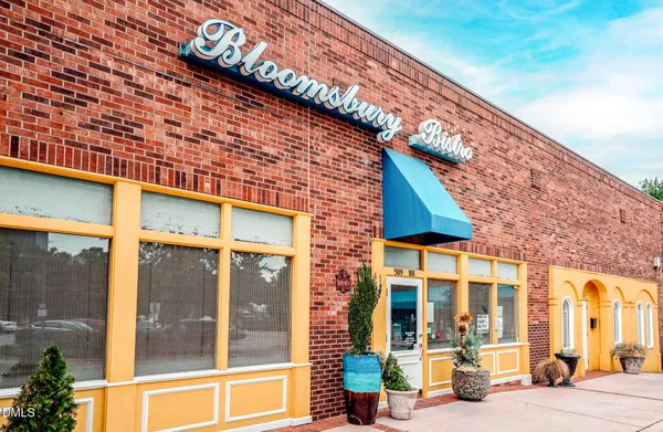 $1,345,000 | 1307 Chamblee Hl Court, Raleigh, NC 27608