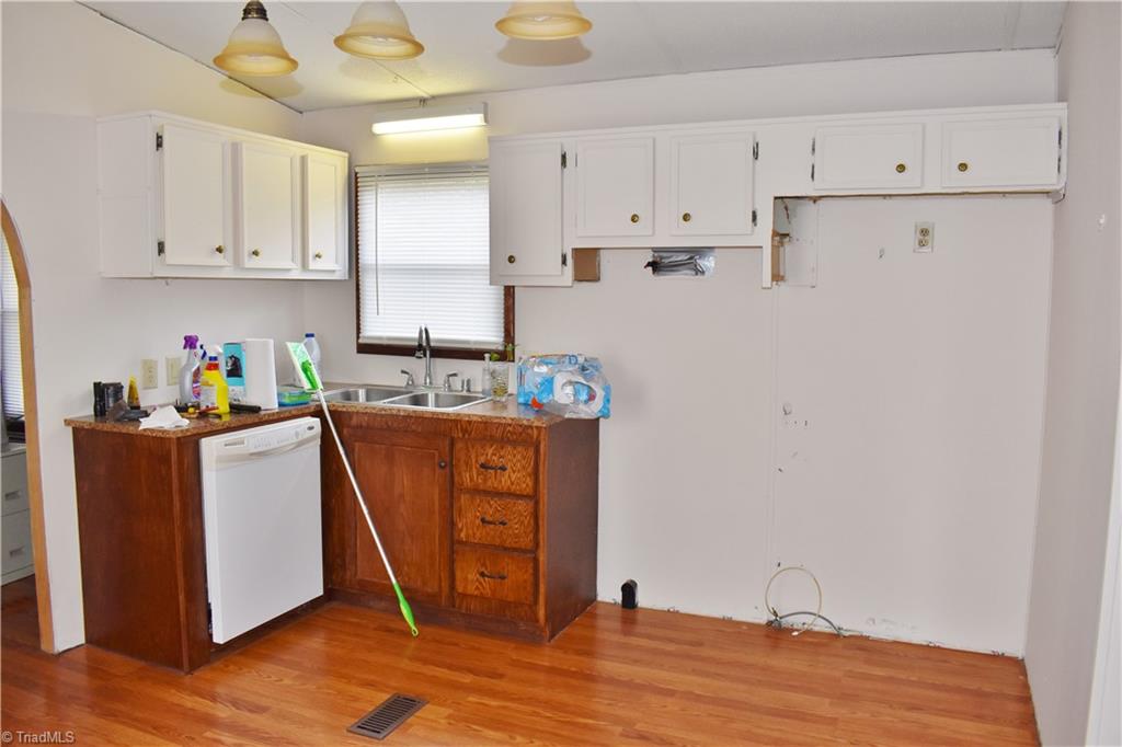 342 Cedar Ridge Road Mount Airy, NC 27030 - Photo 12 of 21 Gallery Image 12