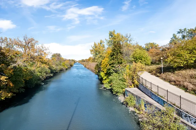 $790,000 | 5228 North Virginia Avenue, Chicago, IL 60625