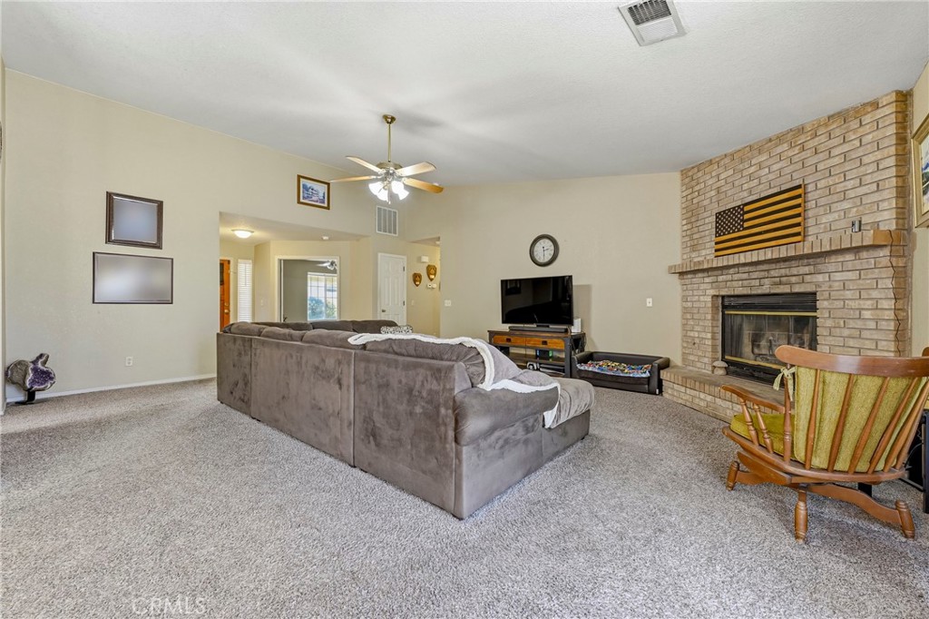 1165 Inspiration Point Court Merced, CA 95340 - Photo 10 of 34