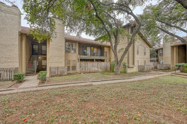 $1,450 | 1202 Thorpe Lane, Unit 616, San Marcos, TX 78666