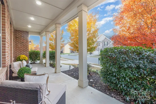 $740,000 | 1331 Cilantro Court, Tega Cay, SC 29708