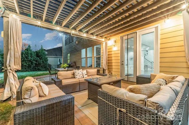 $740,000 | 1331 Cilantro Court, Tega Cay, SC 29708