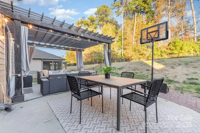 $740,000 | 1331 Cilantro Court, Tega Cay, SC 29708