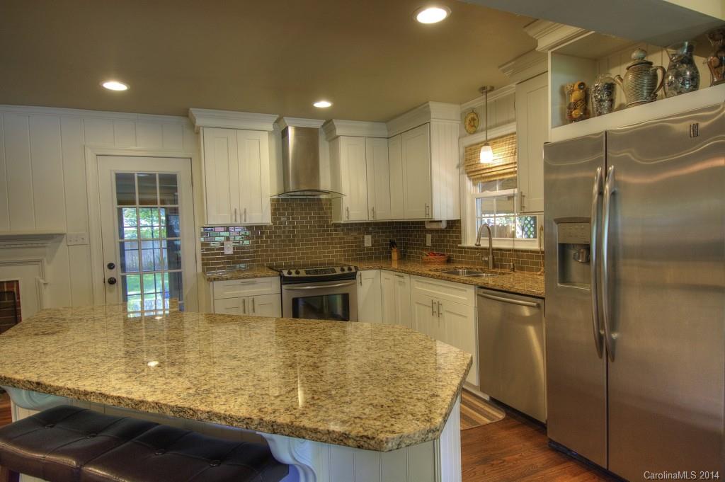 1428 Burnley Road Charlotte, NC 28210 - Photo 3 of 21 Gallery Image 3