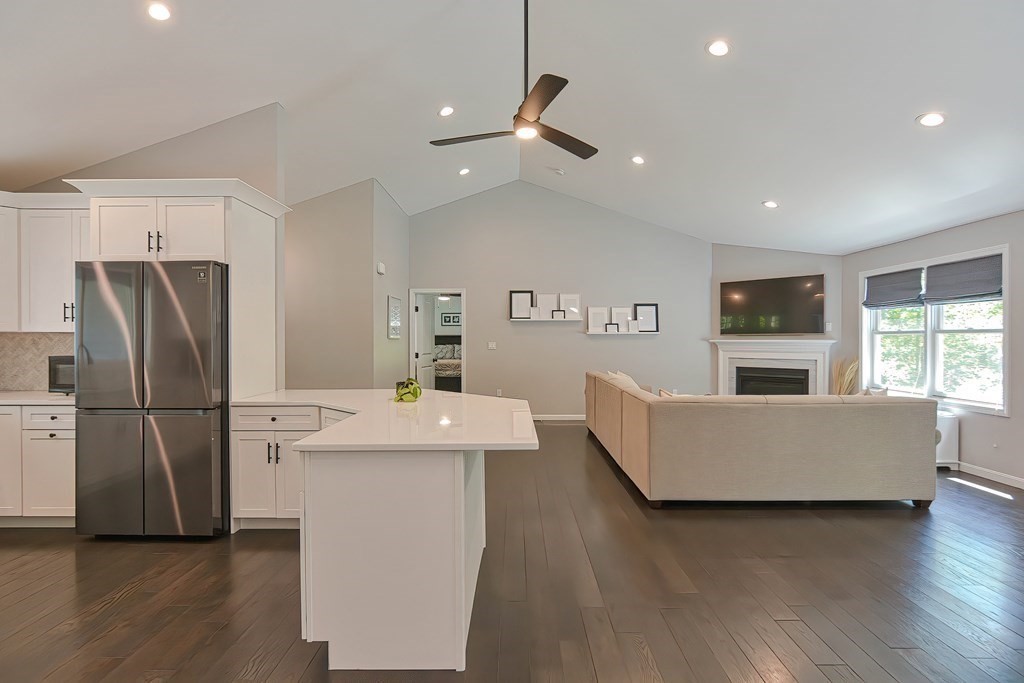 10 Lincoln Road Sutton, MA 01590 - Photo 12 of 42