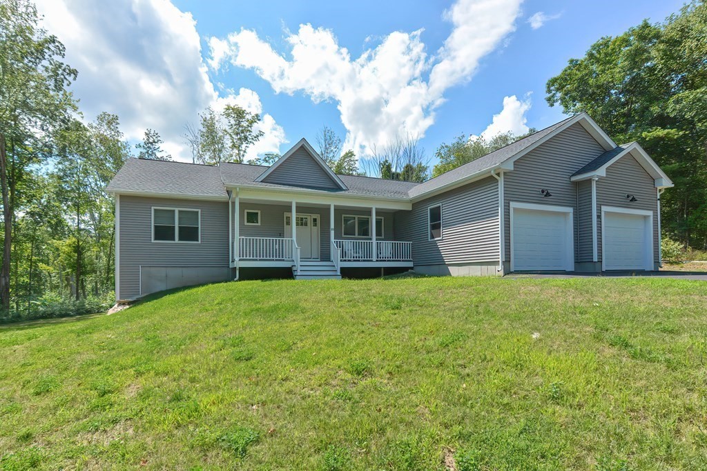 10 Lincoln Road Sutton, MA 01590 - Photo 2 of 42