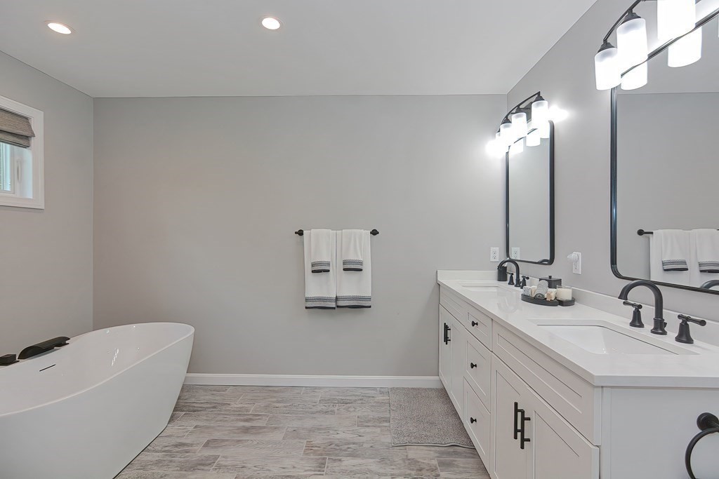 10 Lincoln Road Sutton, MA 01590 - Photo 29 of 42