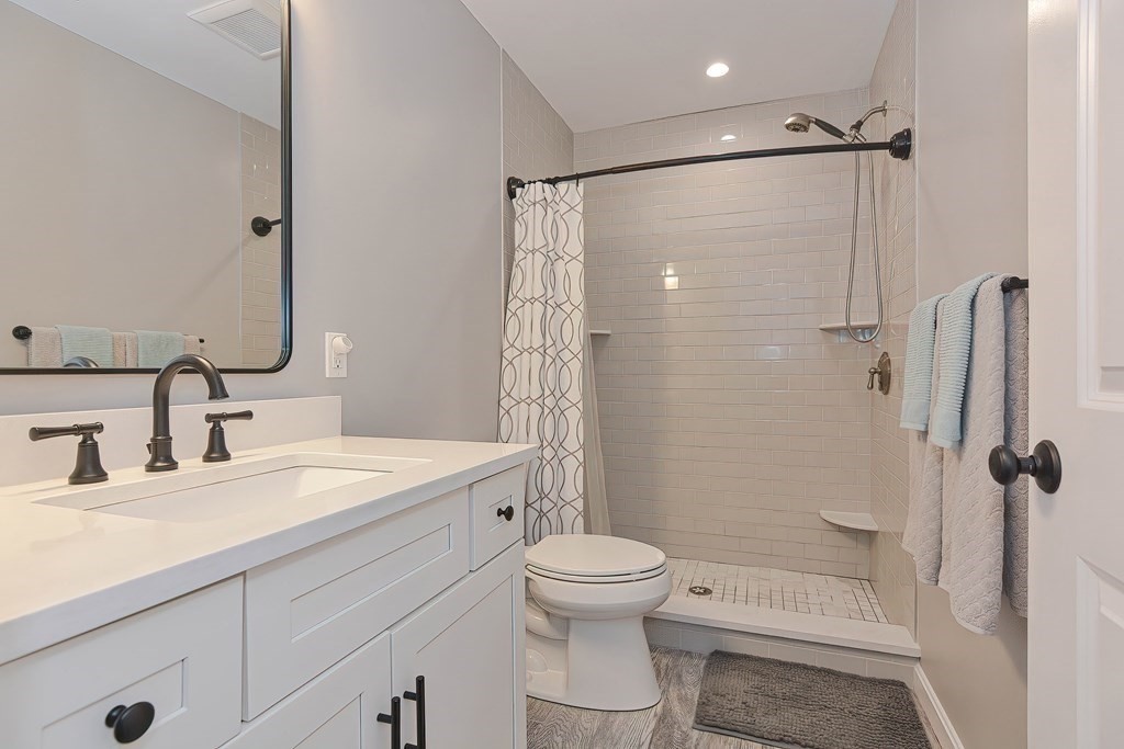 10 Lincoln Road Sutton, MA 01590 - Photo 36 of 42