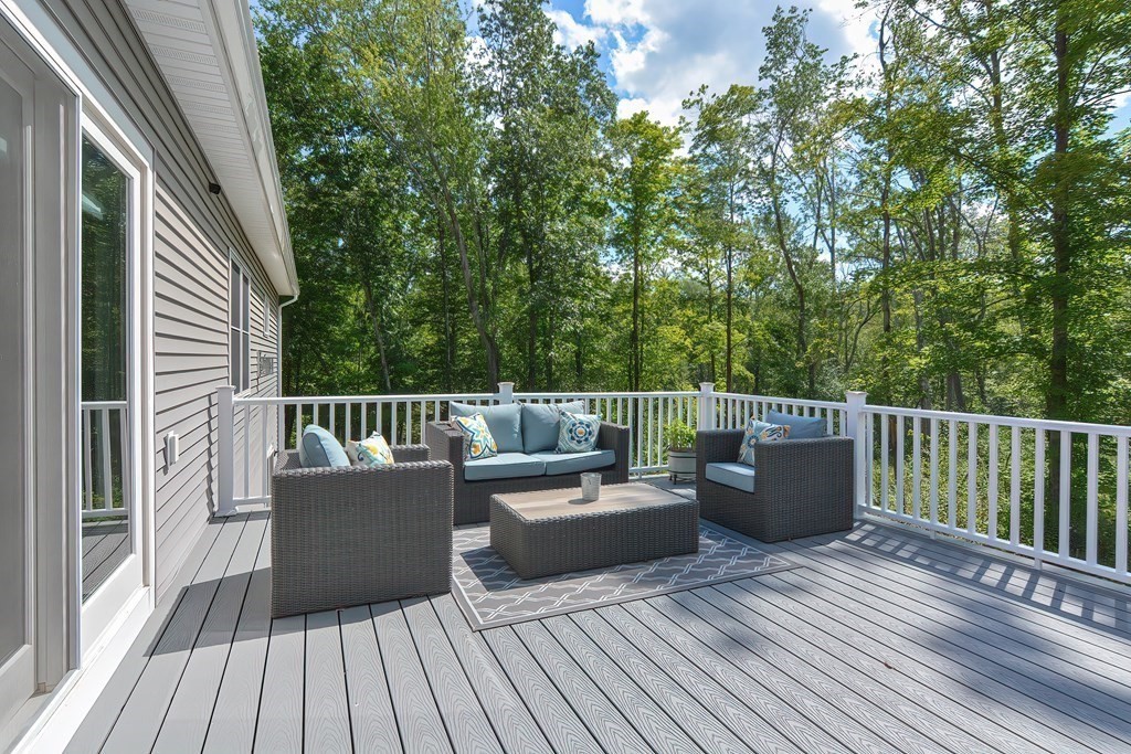 10 Lincoln Road Sutton, MA 01590 - Photo 39 of 42