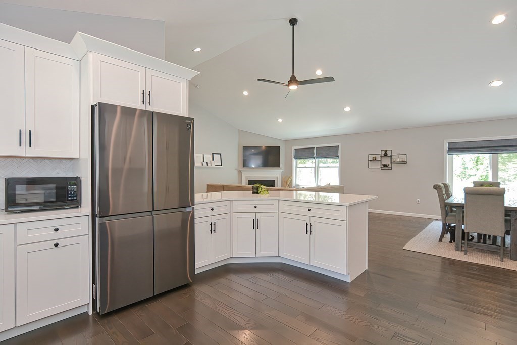 10 Lincoln Road Sutton, MA 01590 - Photo 8 of 42