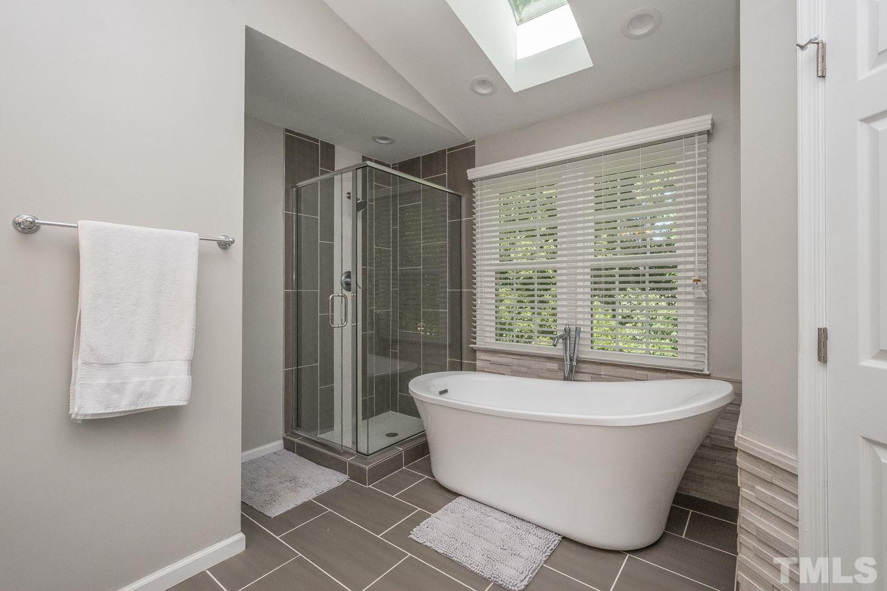 306 Arlington Ridge Cary, NC 27513 - Photo 18 of 30 Gallery Image 18