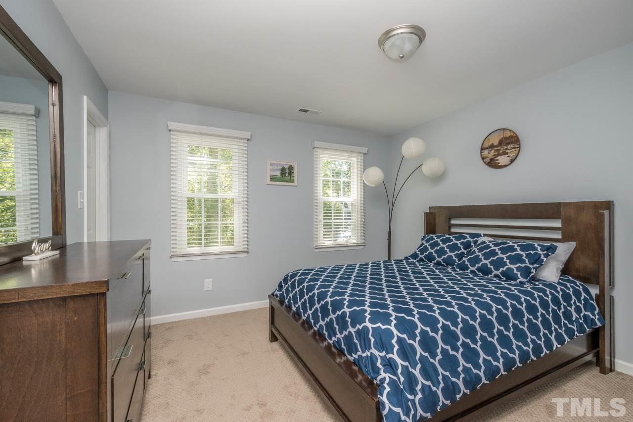 306 Arlington Ridge Cary, NC 27513 - Photo 21 of 30 Gallery Image 21