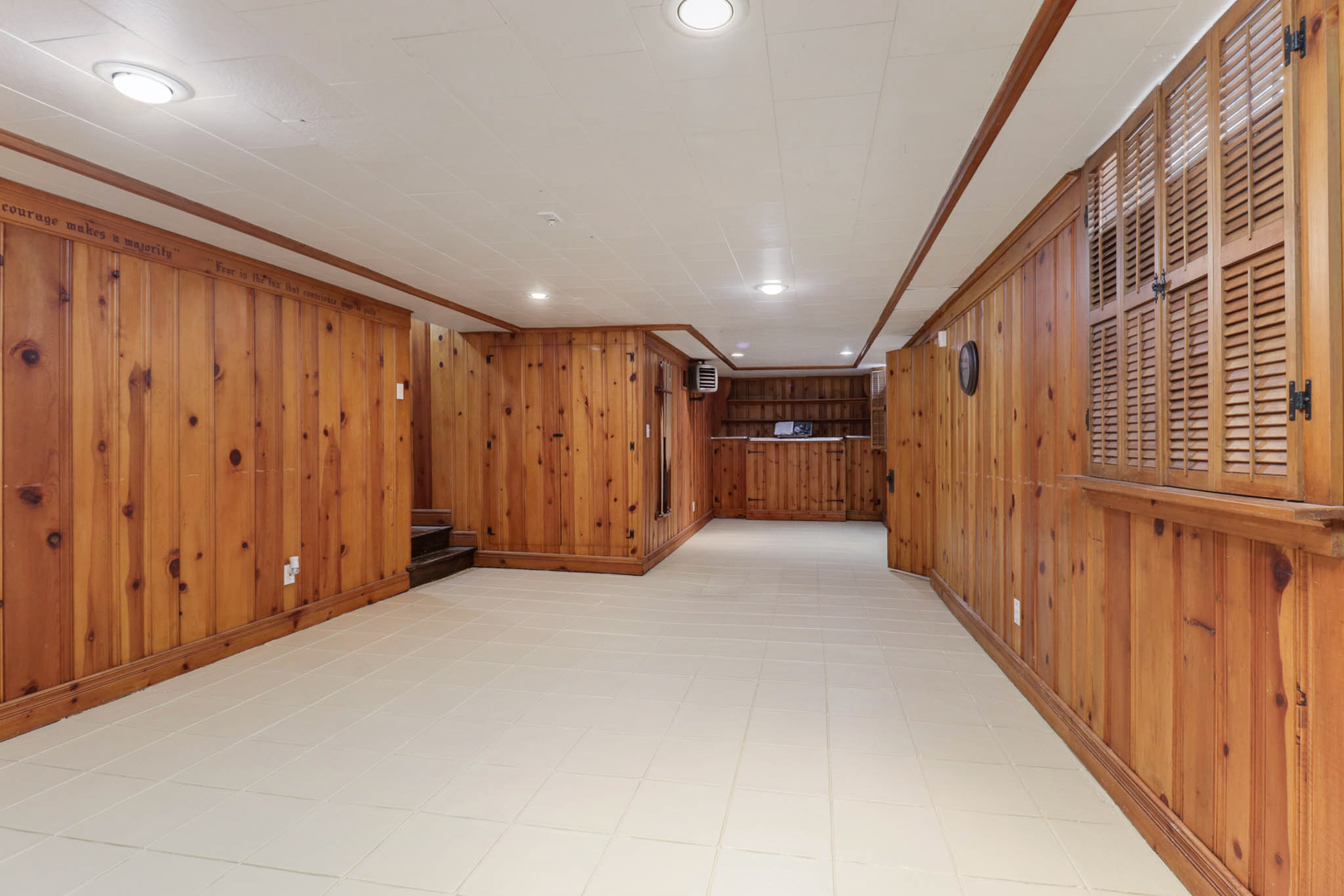 1202 Elmwood Road Bloomington, IL 61701 - Photo 48 of 94