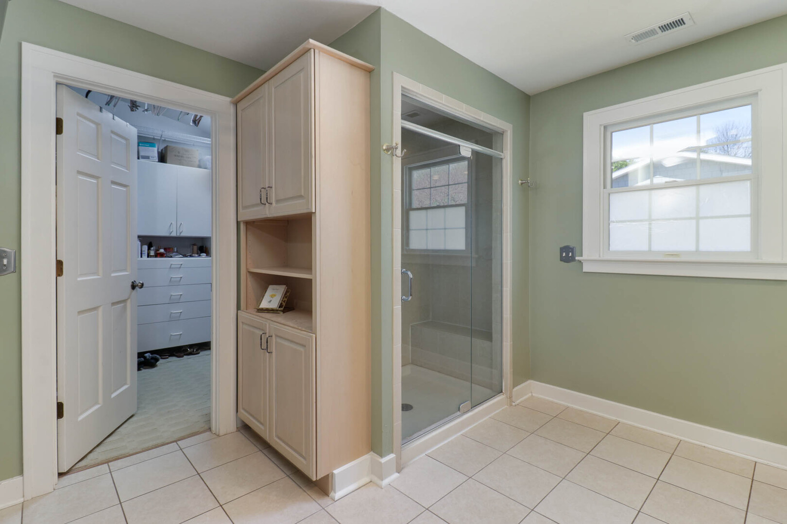 1202 Elmwood Road Bloomington, IL 61701 - Photo 61 of 94