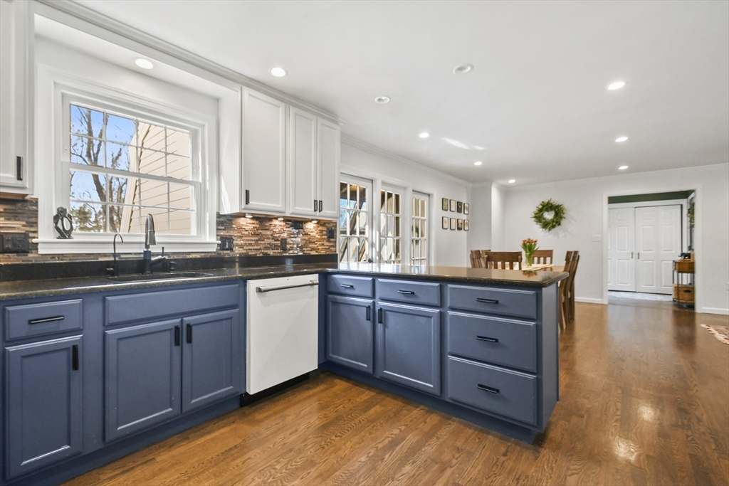 45 Flagg Road Westford, MA 01886 - Photo 12 of 42 Gallery Image 12