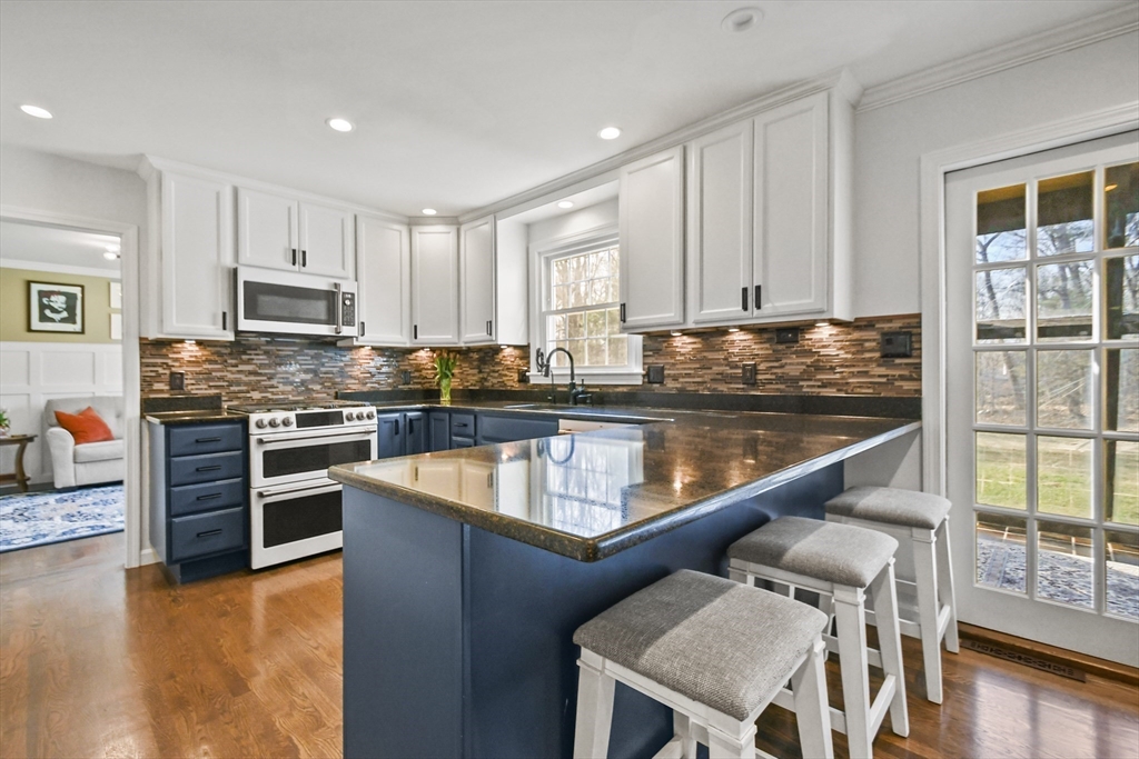 45 Flagg Road Westford, MA 01886 - Photo 9 of 42 Gallery Image 9