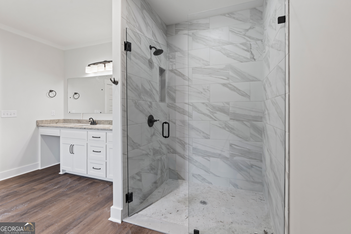 2830 Loch Laurel Road Valdosta, GA 31601 - Photo 26 of 40 a bathroom with a shower
