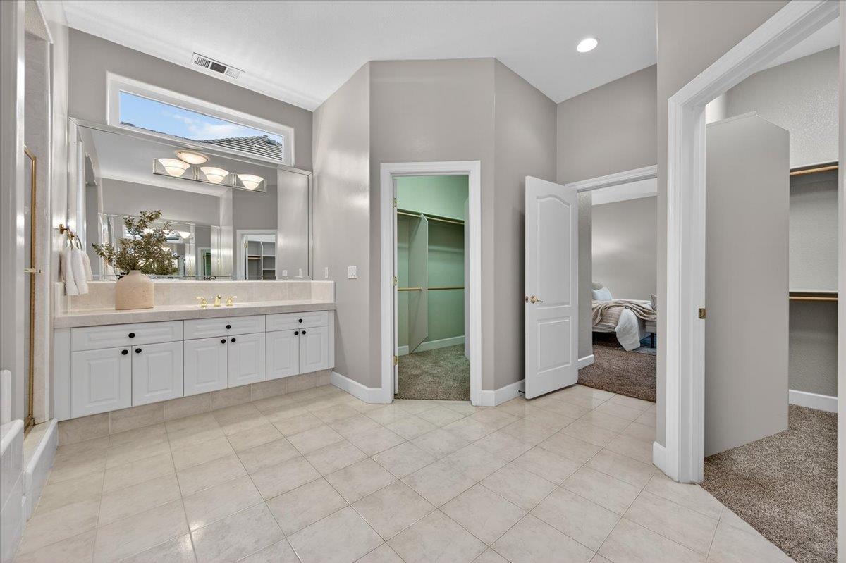 2205 West Fir Avenue Fresno, CA 93711 - Photo 32 of 72