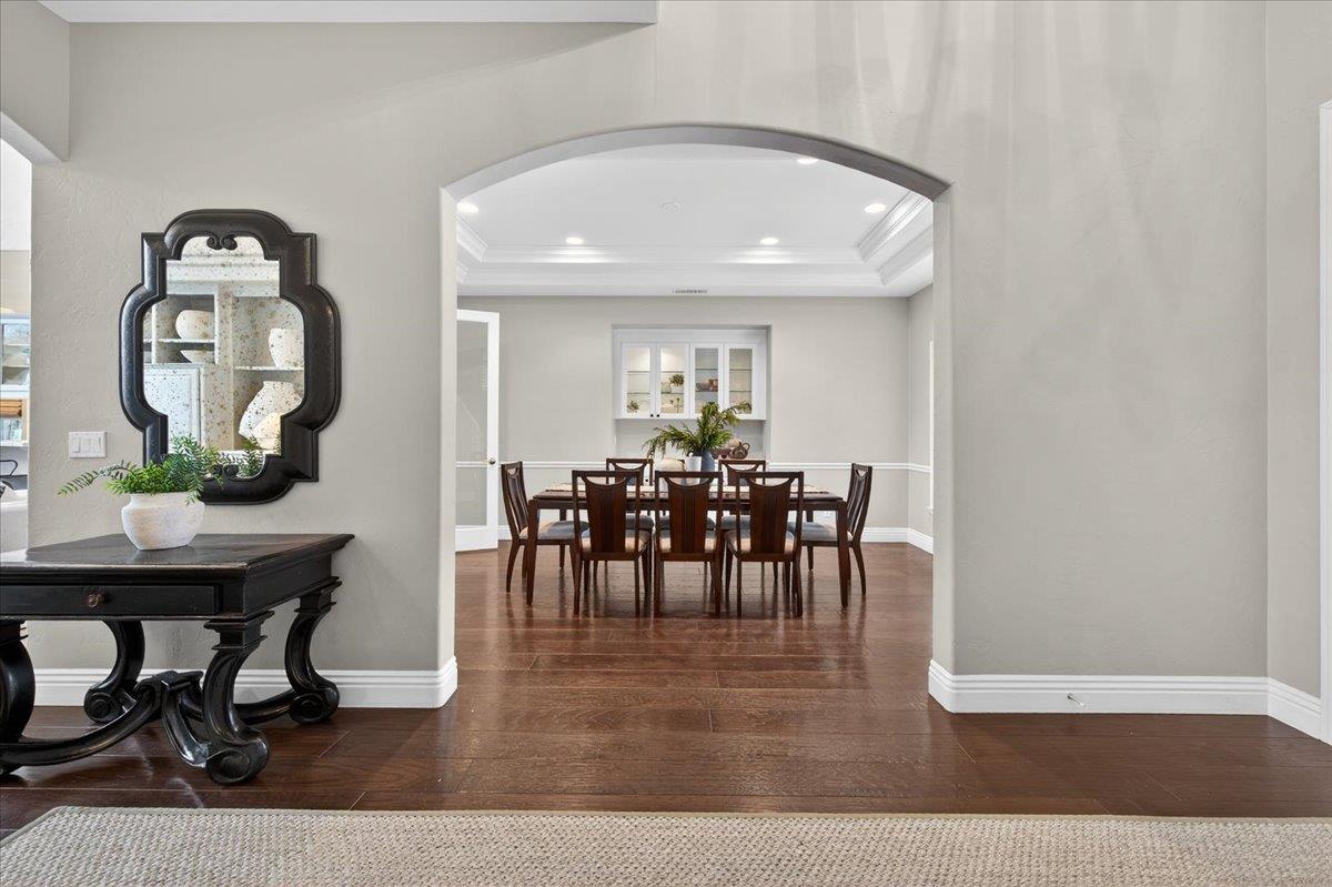 2205 West Fir Avenue Fresno, CA 93711 - Photo 4 of 72