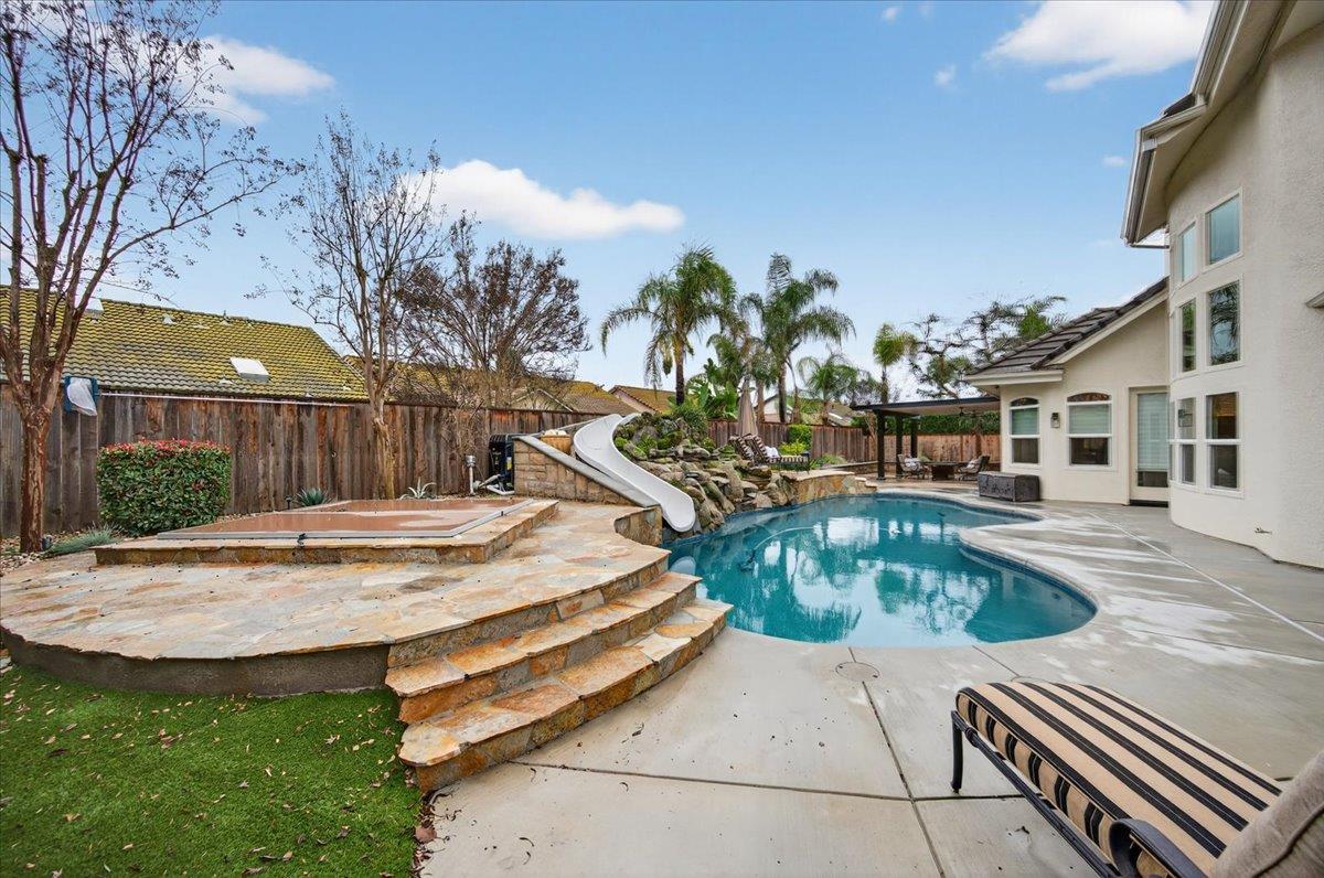 2205 West Fir Avenue Fresno, CA 93711 - Photo 48 of 72